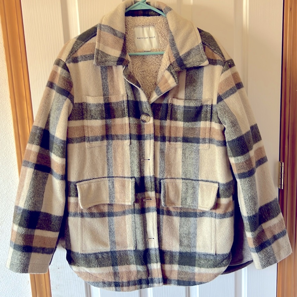 Heavy Oversized Neutral tone shacket with soft lining!